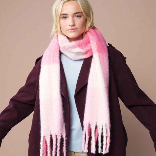 Beechfield Fluffy Check Scarf Thumbnail